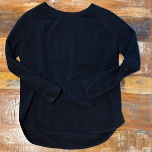Vince Elegant Black Women’s Sweater (XS)